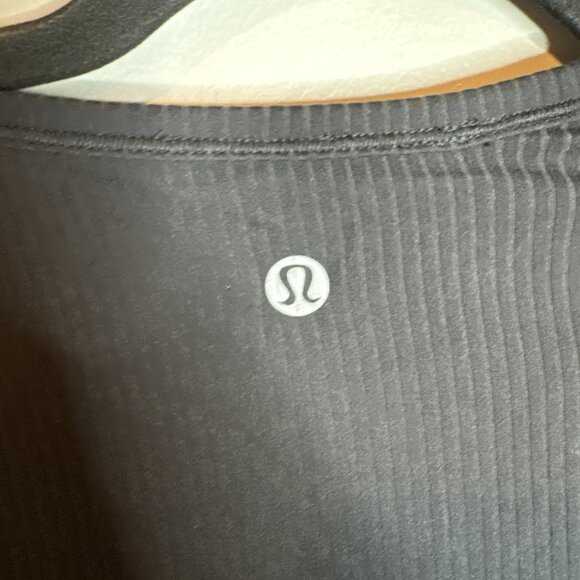 Lululemon black ribbed twist cropped long sleeve top - Picture 3 of 5